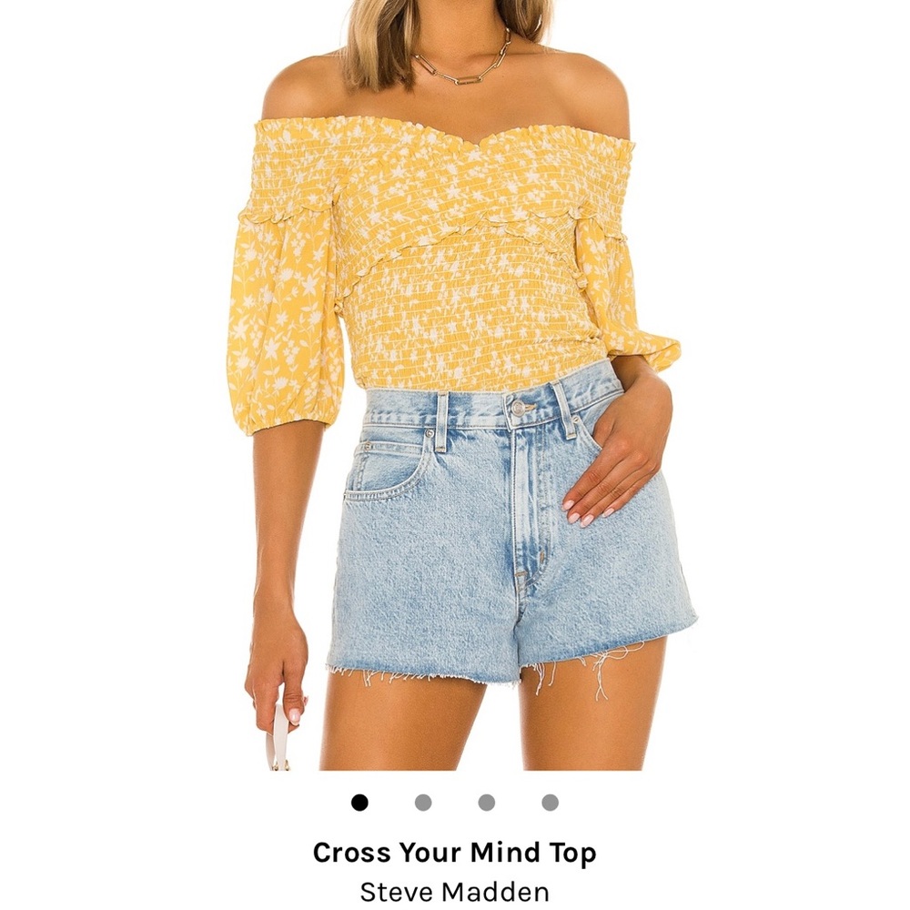 BB Dakota by Steve Madden off shoulder top